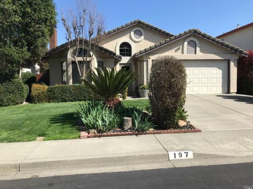 197 Nantucket Cir, Vacaville, CA 95687-4125