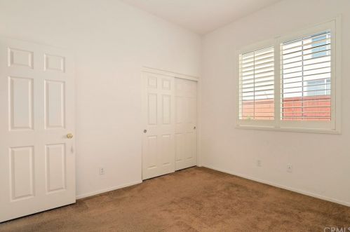 12758 Royal Palm Ln, Riverside CA  92503-7077 exterior