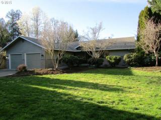 41705 Madrone St, Springfield, OR 97478-8532