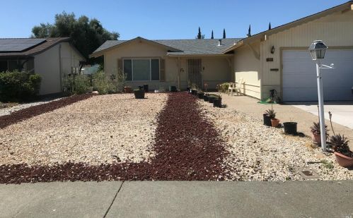 130 Lassen Cir, Vacaville, CA 95687-3402