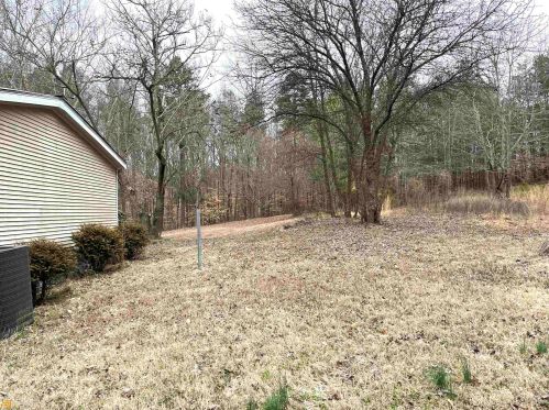 305 Pondarosa Rd, Talmo, GA 30575-1366