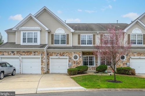 8402 Normandy Dr, Mount Laurel NJ  08054-5953 exterior