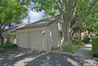 4216 Cowell Blvd, Davis, CA 95618-4323