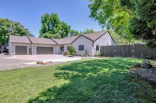 4252 Mockingbird St, Fair Oaks, CA 95628-6355