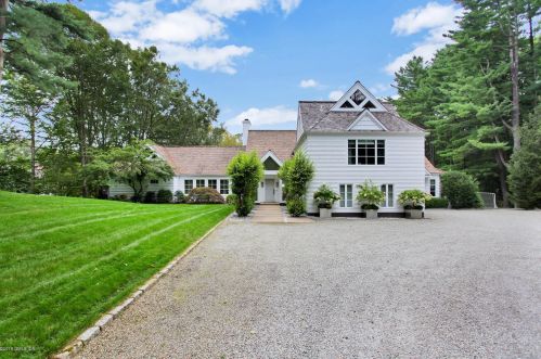 1 Partridge Hollow Rd, Greenwich CT  06831-2662 exterior