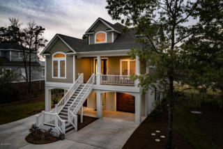 51 Plantation Passage Dr, Sunset Harbor, NC 28422-8196