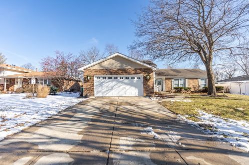 1006 Madiera Dr, Joliet, IL 60404-8975