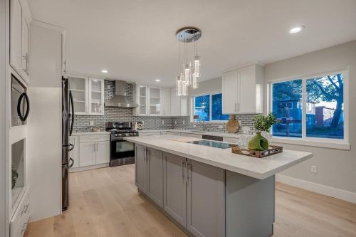 1709 Golden Hills Dr, Milpitas CA 95035-5002 exterior