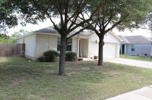 269 Indian Paintbrush Dr, Uhland TX  78640-5252 exterior