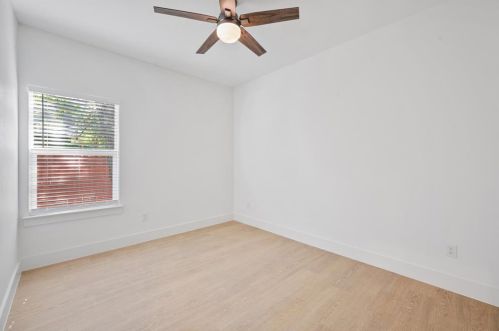 808 Minden, Fort Worth TX 76115-1621 exterior