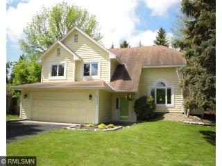 6177 Concord Hill Ln, Hopkins, MN 55345-6093