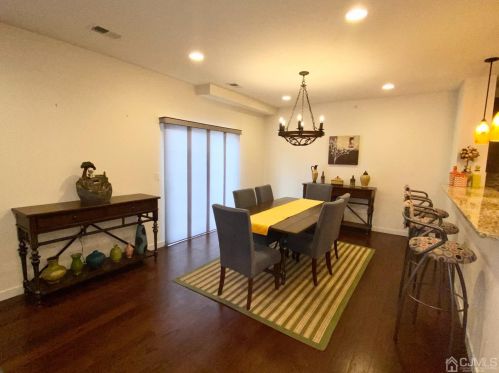 247 Luca Dr, Piscataway NJ  08854 exterior