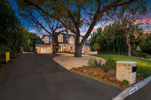 939 Hampton Rd, Arcadia, CA 91006-1914