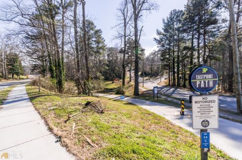 2605 Kimmeridge Dr, Atlanta GA  30344-3020 exterior