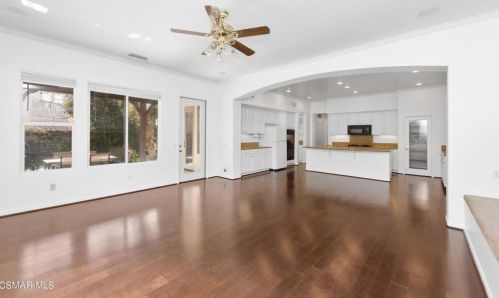 5934 Indian Terrace Dr, Simi Valley CA  93063-5771 exterior