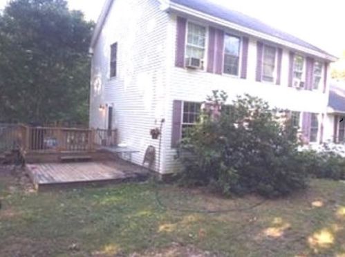 12 Swamp Rd, Deerfield, NH 03037-1323
