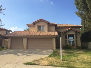 3021 Chuckwagon Rd, Palmdale, CA 93550-7976