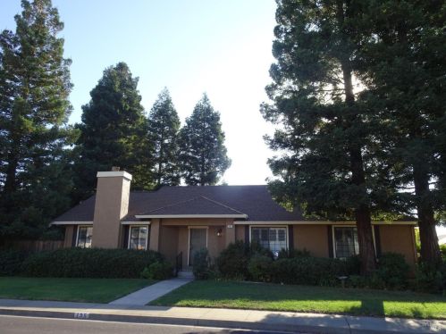 195 Bighorn Ct, Vacaville CA  95687-3438 exterior