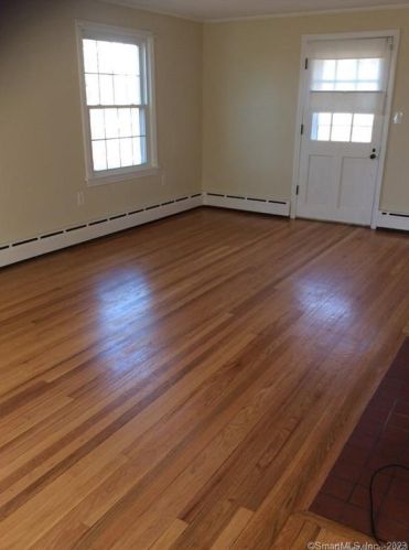 17 Wallingford Rd, Durham CT  06422-1212 exterior