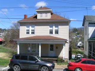 221 Beech St, Haymond WV  26354-1833 exterior