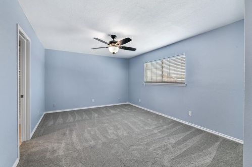 2915 Rayswood Dr, Carrollton TX 75007-5753 exterior