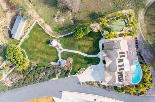 30980 Calle Fuente, Temecula, CA 92591-2702