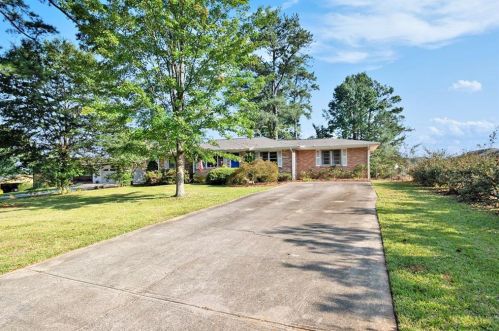828 Brentwood Dr, Mableton, GA 30126-3206