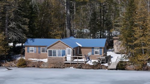 6 Rush Rd, Benedicta, ME 04733-2021
