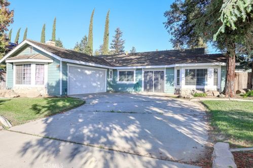1611 Thomas Chidlaw Dr, Sharon, CA 93610-2038