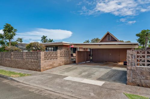 95-436 Kaawela Pl, Mililani, HI 96789