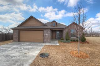 4474 Spruce St, Kiefer, OK 74041-3029