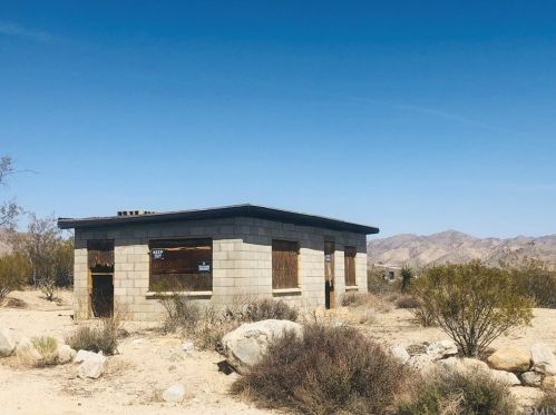 1 Big Morongo Canyon Rd, Morongo Valley, CA 92256-9777