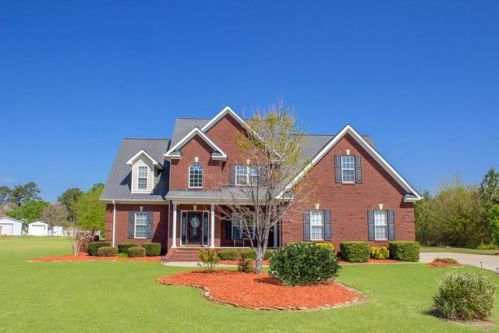 102 Bitterwood Pl, Goldsboro, NC 27530-0805