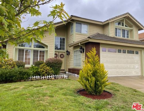 1520 Oneida Pl, Oxnard, CA 93030-8790