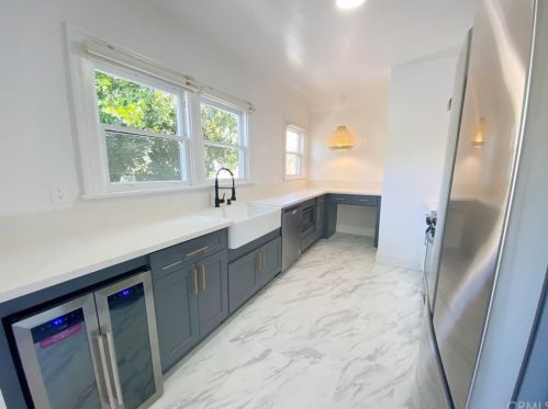 244 Kenwood St, Glendale CA  91206-4209 exterior