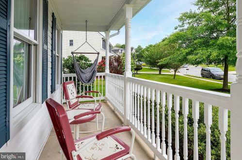 1423 Swan Ln, Harrison Township, NJ 08062-3245