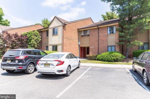 904 Cypress Point Cir, Mount Laurel NJ  08054-2746 exterior