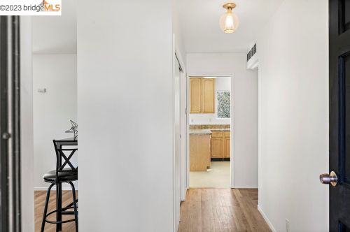 1005 Oak Grove Rd, Concord CA  94518-3004 exterior