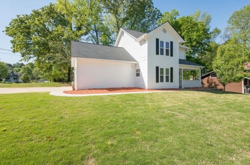 5655 Rodney Ct, Stone Mountain, GA 30087-5762