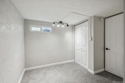 2886 Bannock St, Englewood CO 80110-1518 exterior