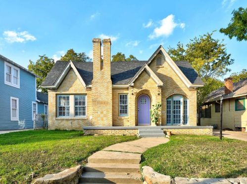 1009 Humbolt St, Fort Worth TX  76104-3720 exterior