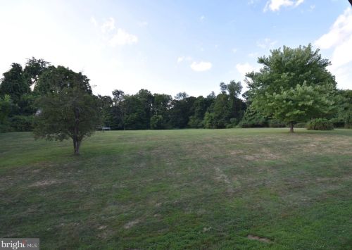 701 Rutt Rd, Bangor PA 18013-9602 exterior