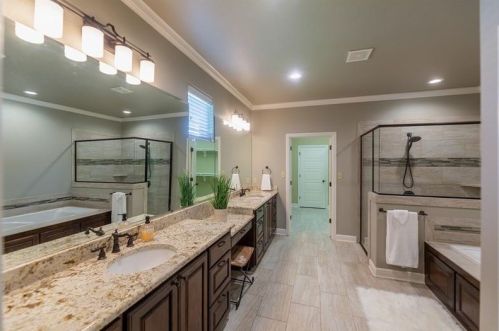 3608 De Cordova Ranch Rd, Granbury TX 76049-6262 exterior