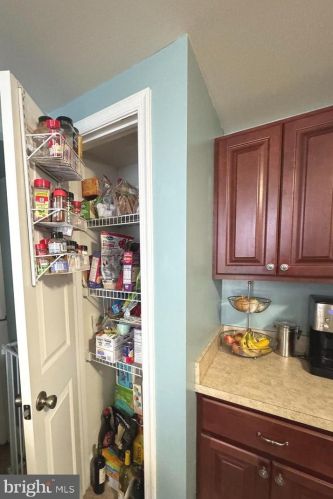 324 Walnut St, Lancaster PA  17602-2438 exterior