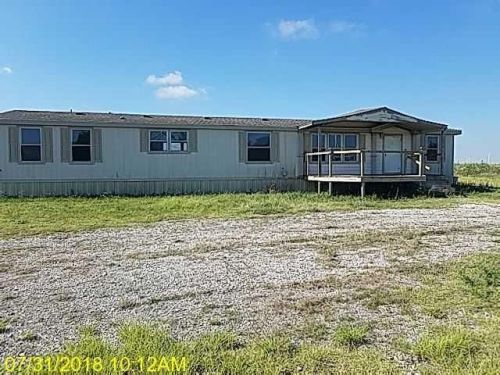 1215 State Highway 37, Minco, OK 73059-8060