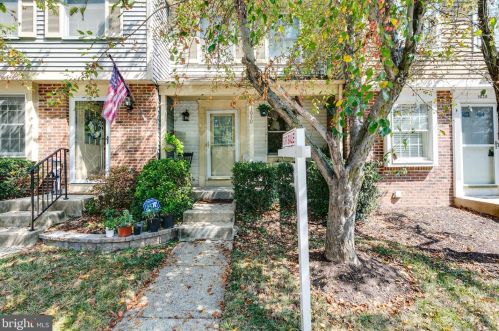 1640 Devil Ln, Woodbridge, VA 22192-2829