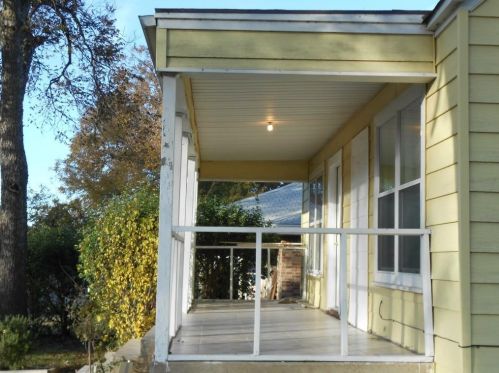 2945 8th Ave, Fort Worth TX  76110-3451 exterior