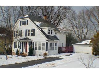 31 Clover St, Middletown CT  06457-5218 exterior
