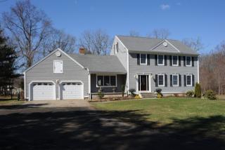 203 Boston Post Rd, Guilford, CT 06437-2904