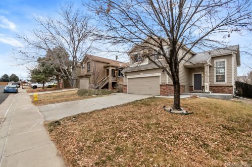 4139 Rome St, Aurora CO 80016-6023 exterior